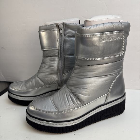 Calvin Klein Leonie Silver Winter Boots Women's Size 6 M Ankle NIB - Picture 5 of 10